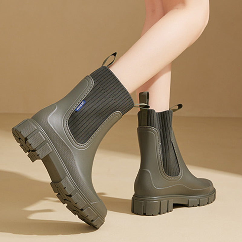 Fashionable women's rain boots, waterproof, anti-slip, durable, great for autumn & winter.