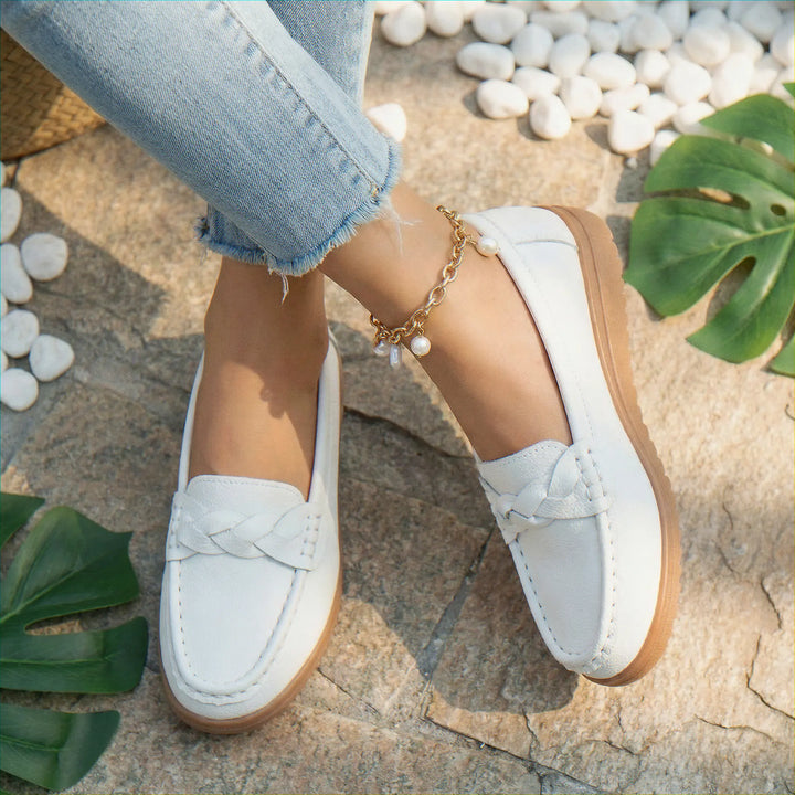 Practical Women's Orthopedic Loafers: Wide fit, slip-on convenience with essential arch support.
