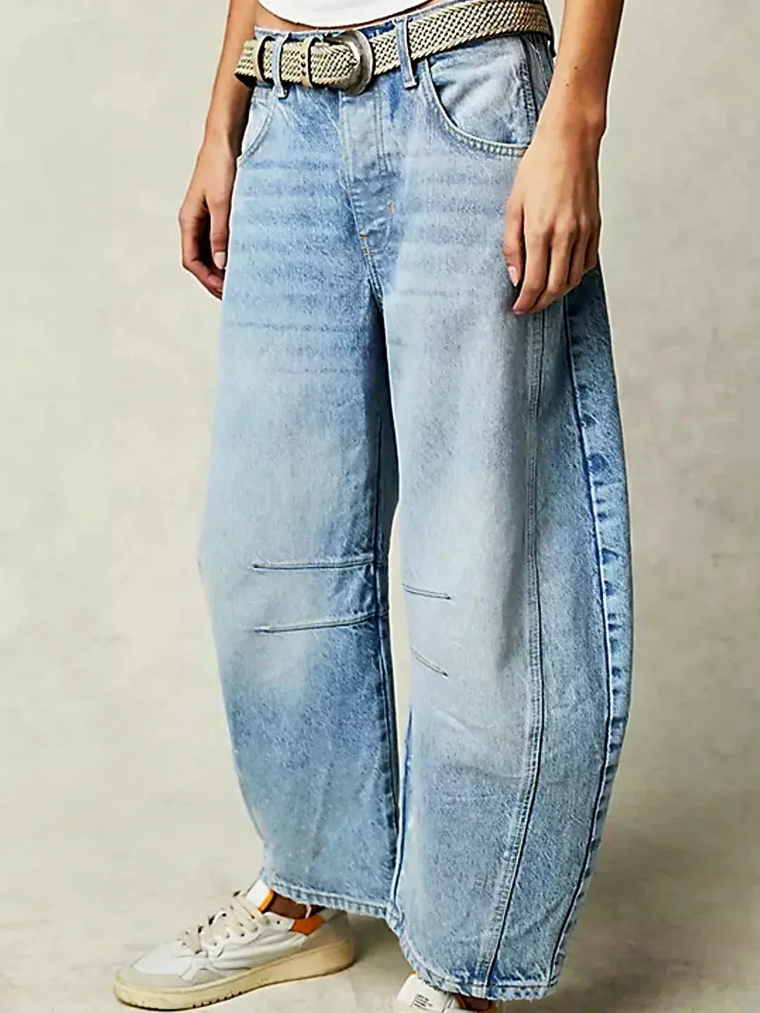 Versatile women's high waisted wide leg denim jeans, a chic and fashionable bottom.